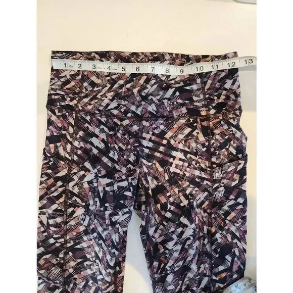 Lululemon Fast Free Multicolor size 6. - Picture 6 of 8